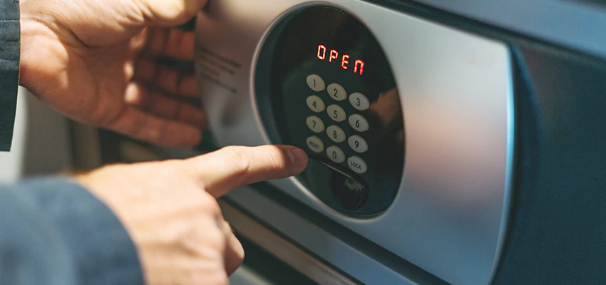 Cash Safe Openers in Windsor Terrace, New York